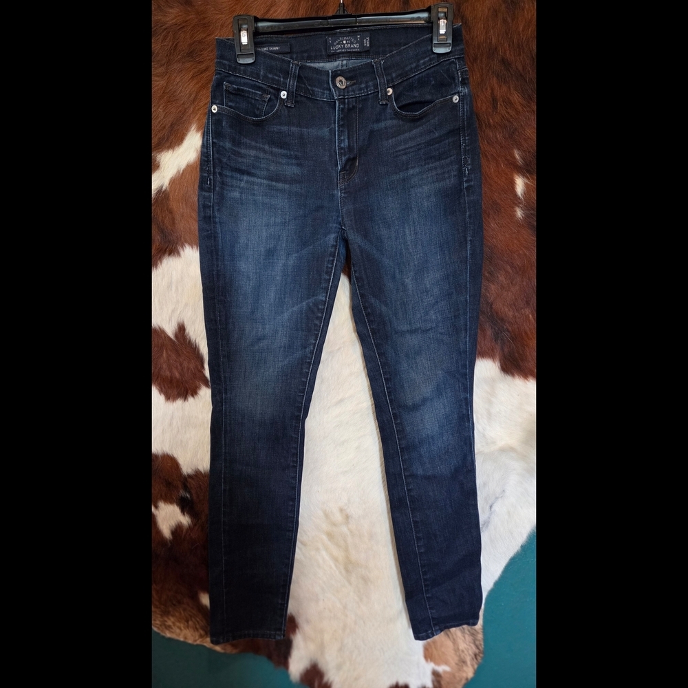 Women's Dark Blue Jeans